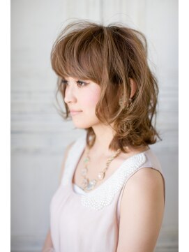 ケアシンサイバシ(CARE shinsaibashi) スウィートミディーカール