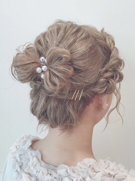 カムバイネオリーブ 溝の口店(Cam by neolive) 溝の口Neolive calme　リボンヘアアレンジ