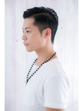 ミック ヘアアンドビューティー 大山店(miq Hair&Beauty) ツーブロック×七三でビジネスシーンでも◎