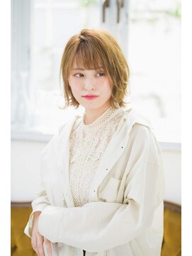 ネオリーブシェリエ 浅草店(Neolive cherie) 柔らか外ハネレイヤーボブ 2