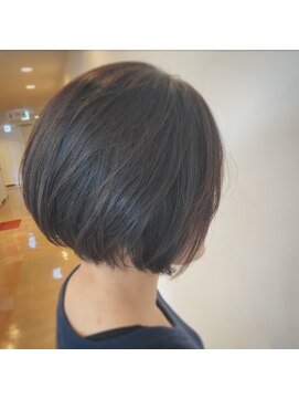 スタジオ アルファプラス 日暮里店(studio α+) 30代40代50代◎大人ナチュラルショートボブ　日暮里