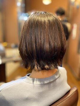 アルター(aL ter) 10代20代30代40代　ナチュラル外ハネボブ