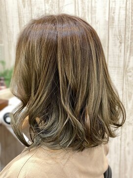 アリア(Aria) バレイヤージュウィービングカラー