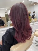 ピンクグラデーションブリーチありロング小顔似あわ合わせカット