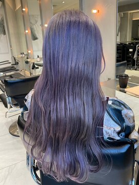ヘアサロンガリカアオヤマ(hair salon Gallica aoyama) 【荒木依莉亜】艶髪透け感ラベンダーベージュ/フェミニンロング