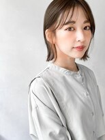 レクタ(RECTA)&nbsp;インナーグレージュ薄め前髪大人ボブマチルダボブ切りっぱなし4