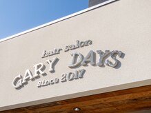 ゲーリーデイズ(GARY DAYS)の雰囲気（店舗前に広い駐車場を３台ご用意☆）