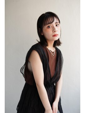 ジュール 新宿三丁目(Joule) 黒髪ロング/グレーベージュ/レイヤーロング/新宿駅