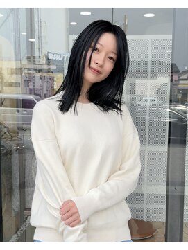 アルダー(ALDER) 明るくできる黒髪ロング