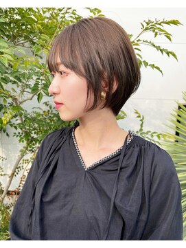 ウシワカマル ミライ(USHIWAKAMARU MIRAI) 大人×丸みショート