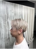 ホワイトベージュ