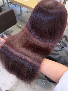 ホロ 渋谷(hollo) 韓国風ミルクティーレイヤーカットオリーブベージュグレージュ