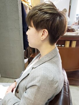 クレメント サロン ブル(Clement Salon Bull) 【松戸BULL】サロンスタイル☆オリーブカラーショートカット