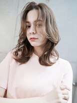 ギークス(GEEKS)&nbsp;【GEEKS渋谷】ハッシュカット/顔周りレイヤー/冬カラー/20代30代