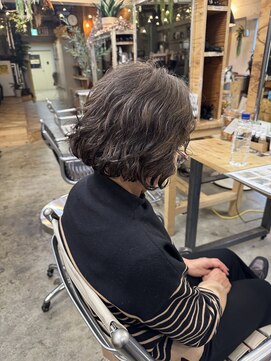 ウィークエンド(WEEKEND) 白髪ぼかしブリーチ無しダブルカラーカットトリートメント15400