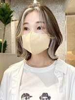 エリマ 横浜西口(elima) 横浜西口イルミナカラーレイヤーボブウルフショートヘアベージュ