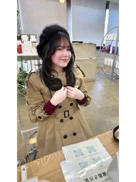 リラ バイ クオーレ(LIRA by CUORE) ～内巻きレイヤーカット～