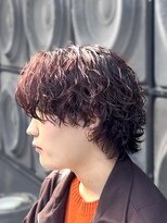リンダ(LYNDA)&nbsp;センターパートウルフ/暖色カラー/カシスブラウン/波巻きパーマ