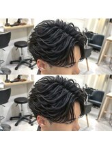 羽のような軽さと色気を。メンズの最先端を行く＜フェザーパーマ＞[メンズカット/メンズパーマ/栄/MEN’S]