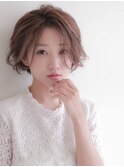エアリー×前下がりボブ