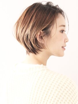 ロビー 表参道(ROBBY) 大人可愛いひし形ショートボブ／透け感カラー／ショコラベージュ