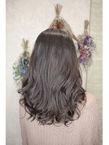 オラ ボーテ(Aura Beaute)&nbsp;セミロング/フリンジウェーブ/パーマ/愛され