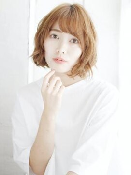 ヘアメイク ナル(hair make nalu) 透け感カラーのゆるミックスカールボブ