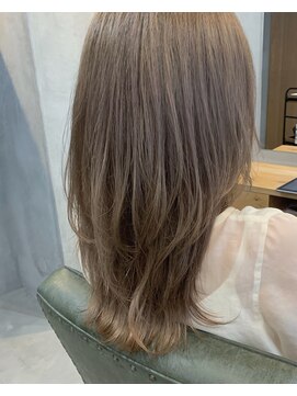 ソウスシア(SOURCE cia) 軽やかレイヤーstyle