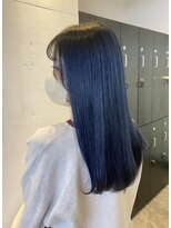 リトバイプティパ(Lit by petit-pas) 2ブリーチでつくるブルーカラー