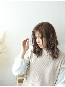 グラムヘアデザイン(g. hair design) 《 ナチュラルハイライトでふんわり明るくコントラストを * 》