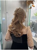 ハーフアップ