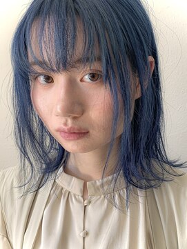 メゾン ノエラ(Maison Noella) ロイヤルブルー【谷口】