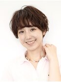 前下がりショート・ボブ/パーマ/前髪なし/30代/40代/50代/長め
