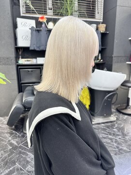 チュダック(ChuDuck) 韓国風《ホワイト》ハイトーン/ケアブリーチ/ダブルカラー