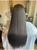 30代×ロング×グレージュカラー