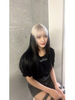 モニカ 原宿店(MONIQA)&nbsp;ホワイト×ルーツカラー