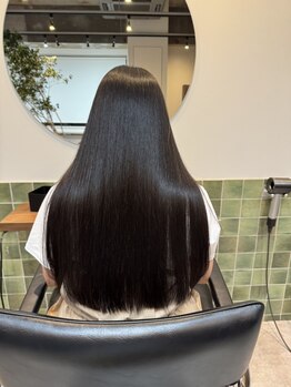 リアド(.RIAD)の写真/髪へのダメージを最小限に抑えた《髪質改善》で、憧れのうる艶ヘアに＊朝のスタイリングも楽になります♪