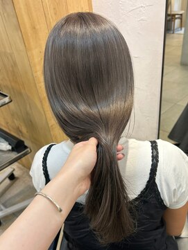 ロマリア(Lomalia) Lomalia表参道ナチュラルハイトーングレージュ