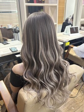 ラピス 新宿(Lapis) 【Lapis新宿】エクステでデザインカラー☆