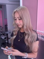 ダズリングディア(Dazzling Deer)&nbsp;ホワイトミルクティー/ミルクティーベージュ/小顔ヘア/韓国巻き