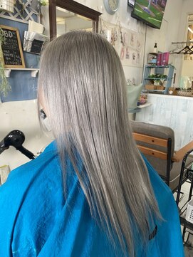 シルバーカラー　　　BEST HAIR 松戸市　上本郷