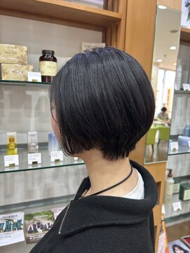 プランタンアヴェダ(printemps AVEDA) コンパクトショートボブ