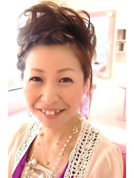 ラチャウ(La.Ciau) サイドソフティーアップ