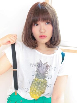 プロム(Prom) 透明感溢れる大人かわいいラブボブ