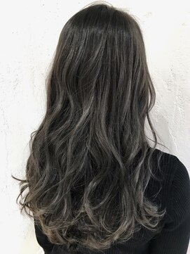 ケンジ 横浜(KENJE) さとうあやか/#ハイライト#コントラストハイライト#ブルージュ