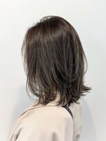 アヴァンス 神戸元町店(AVANCE.)&nbsp;ひし形　鎖骨レイヤー　ミディアム