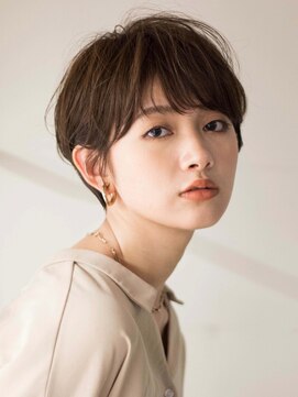 サーカス バイ ビュートリアム 青山(CIRCUS by BEAUTRIUM) マッシュショート 大人ショート 簡単スタイリング 30代40代