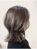 ミディアムレイヤーミルクティーアッシュ