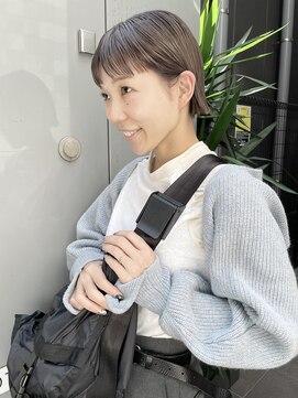 ケンジ ツルヤチョウ(KENJE tsuruyacho) ボブ/ショート/オリーブ/グレージュ/ブリーチ/切りっぱなし