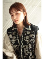ファム(Fam) ロブ　フォギーベージュ　地毛風ストレート　代官山　中目黒